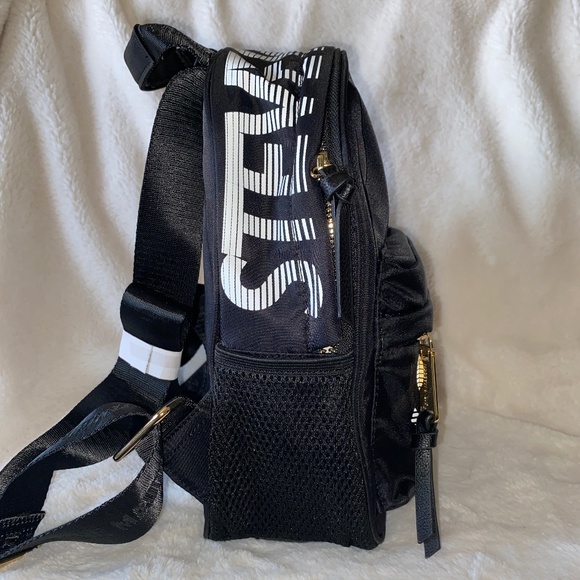 Steve Madden Mini Force Backpack display picture 2